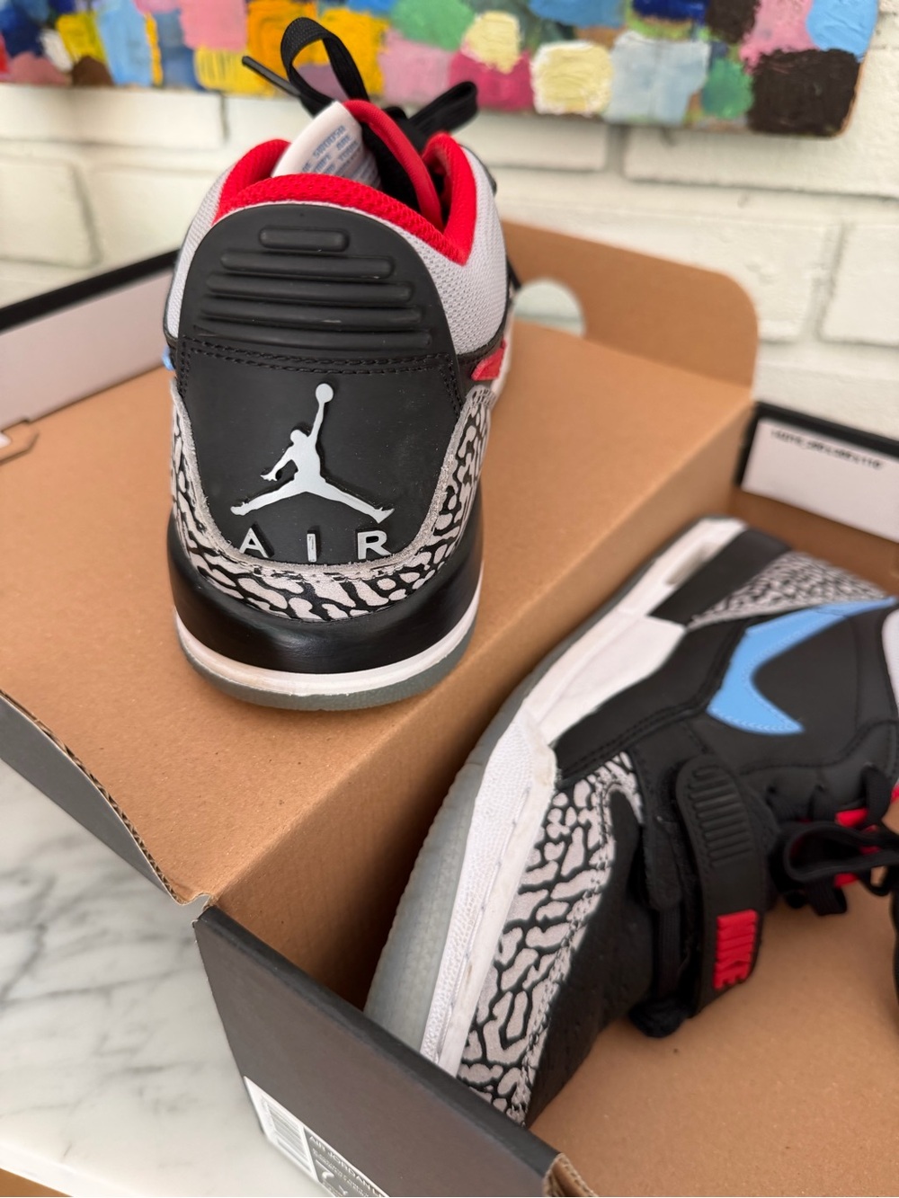 Jordan Kids Retro Sneaker in Black, Red & Light Blue